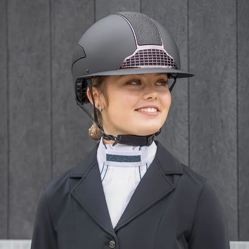 QHP Miyah Stock Tie - White/Navy-1