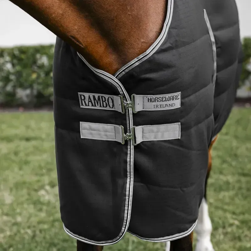 Rambo 400g Standard Neck Stable Blanket - Black/Thunder/Silver-1
