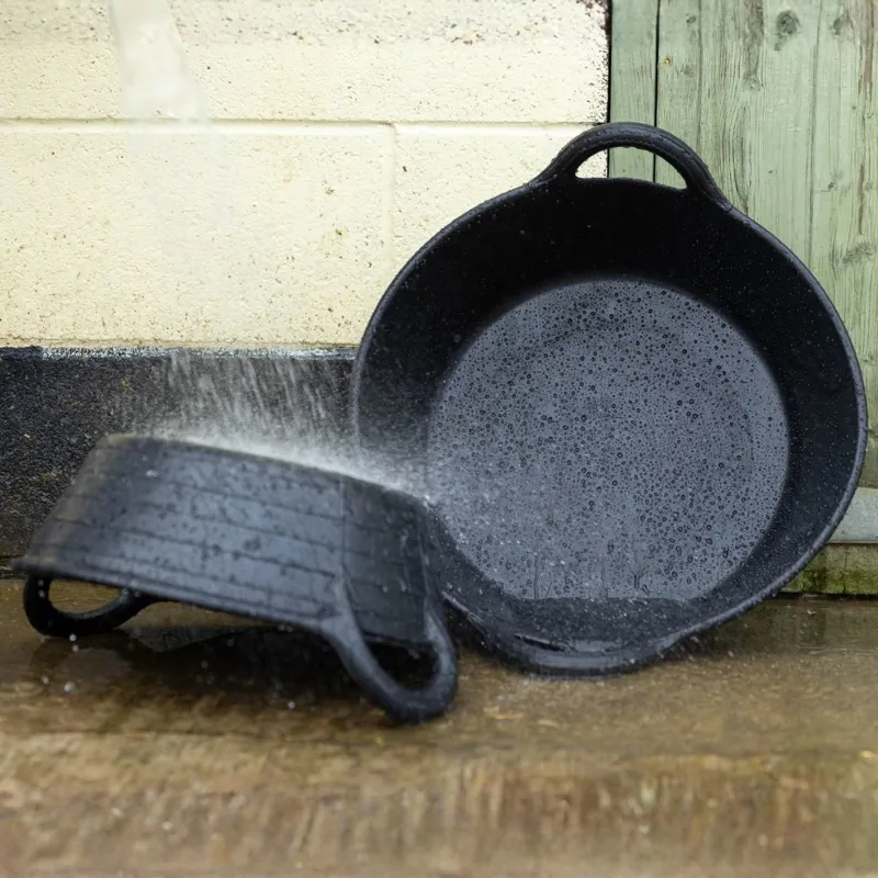 Red Gorilla Rubber Type S2 20L Medium Tub - Black-3