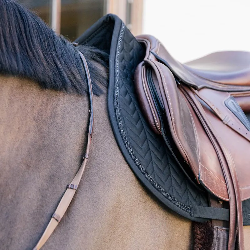 Kentucky Metal Chain Jump Saddle Pad - Black-4