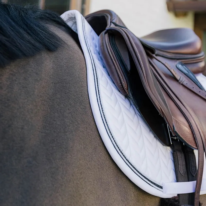 Kentucky Metal Chain Jump Saddle Pad - White-2