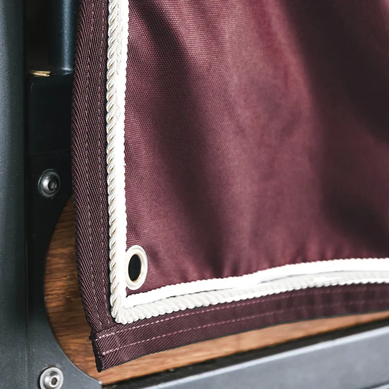 Kentucky Waterproof Short Classic Stall Curtain - Bordeaux/Gold/Cream-1