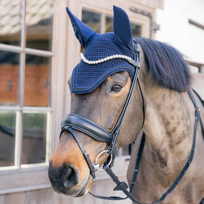 Kentucky Wellington Metal Chain Fly Bonnet - Navy-1