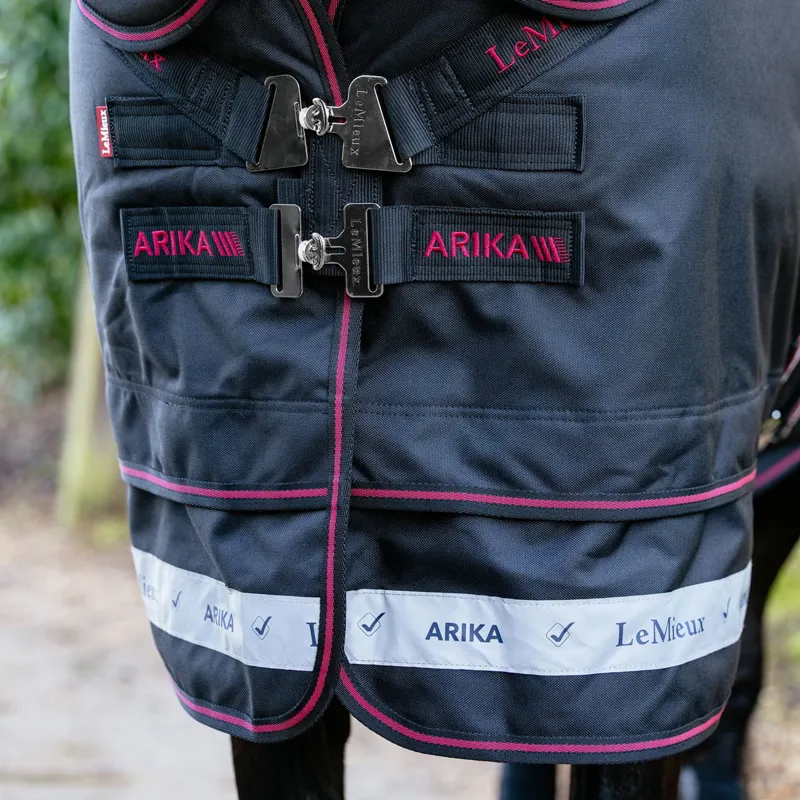 LeMieux Arika Storm-Tek 350g Detachable Neck Turnout Blanket - Black-3