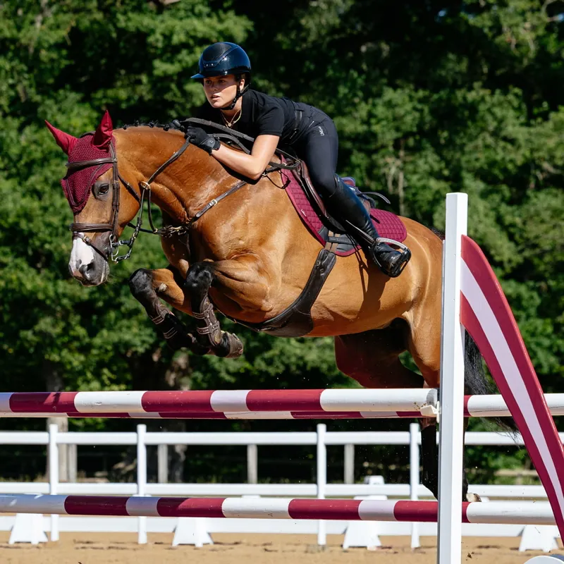 LeMieux Cotton Close Contact Saddle Pad - Burgundy-1