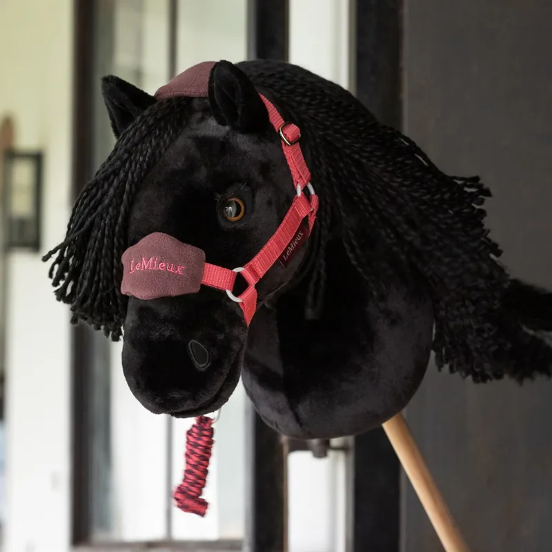 LeMieux Hobby Horse Vogue Halter and Lead Rope Set - Cranberry-1