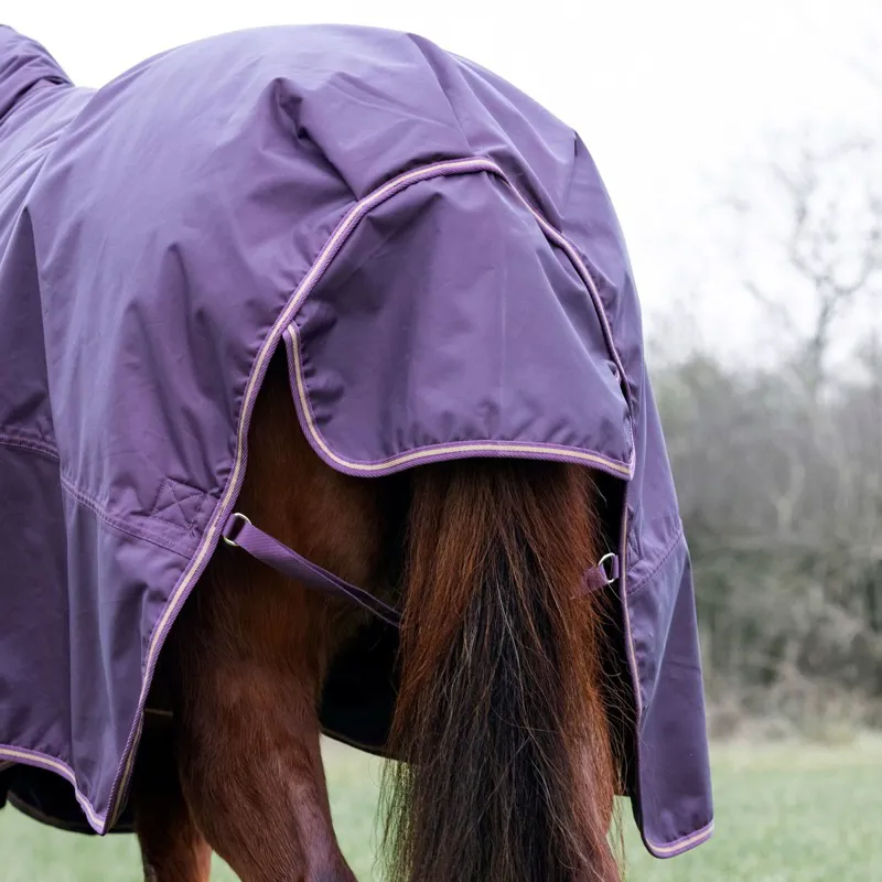Shires Typhoon 100g Combo Neck Turnout Blanket - Black Cherry-2