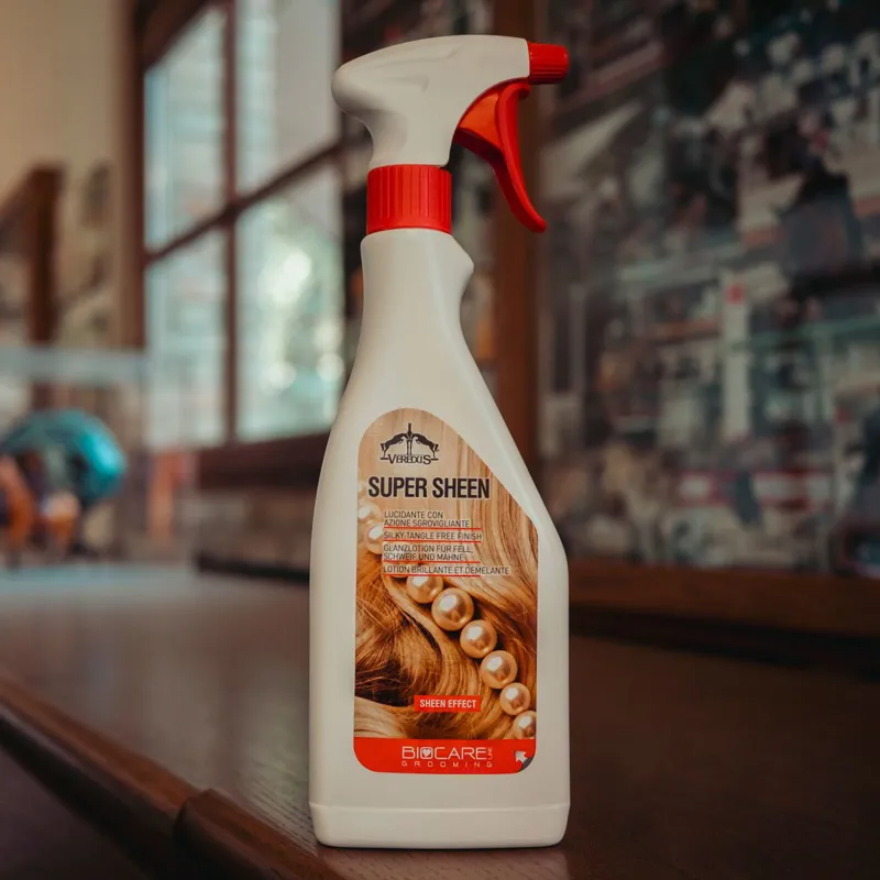 Veredus Super Sheen Detangling Spray-2