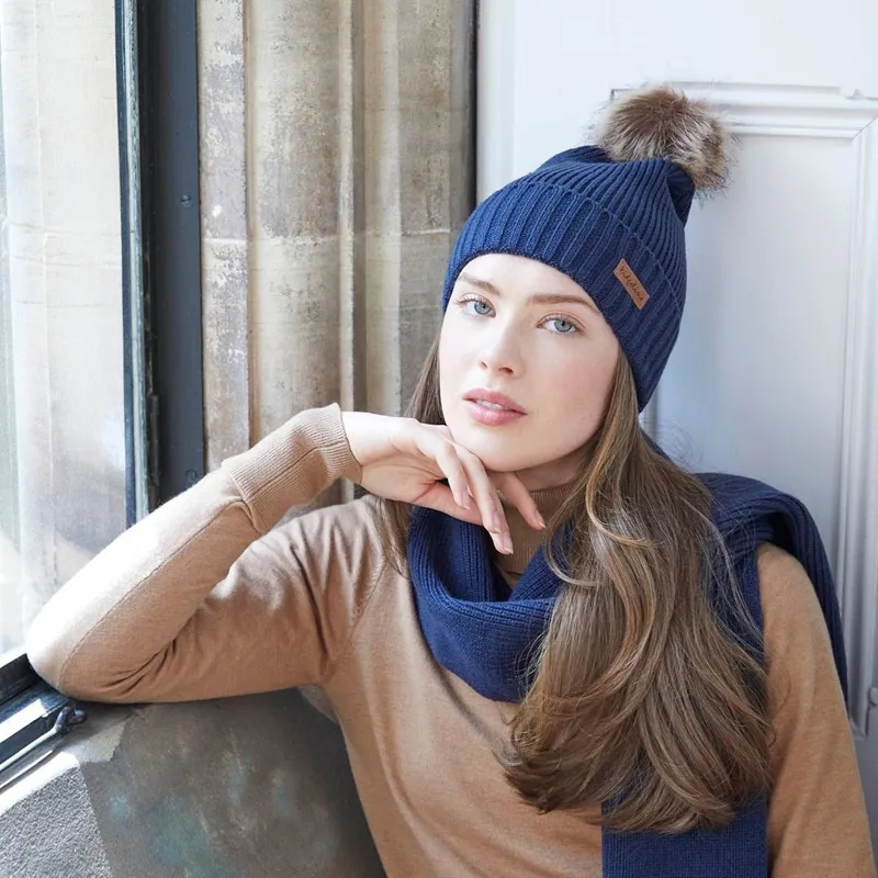Ridgeline Baltic Women's Pom-pom Hat and Scarf - Tarn-4