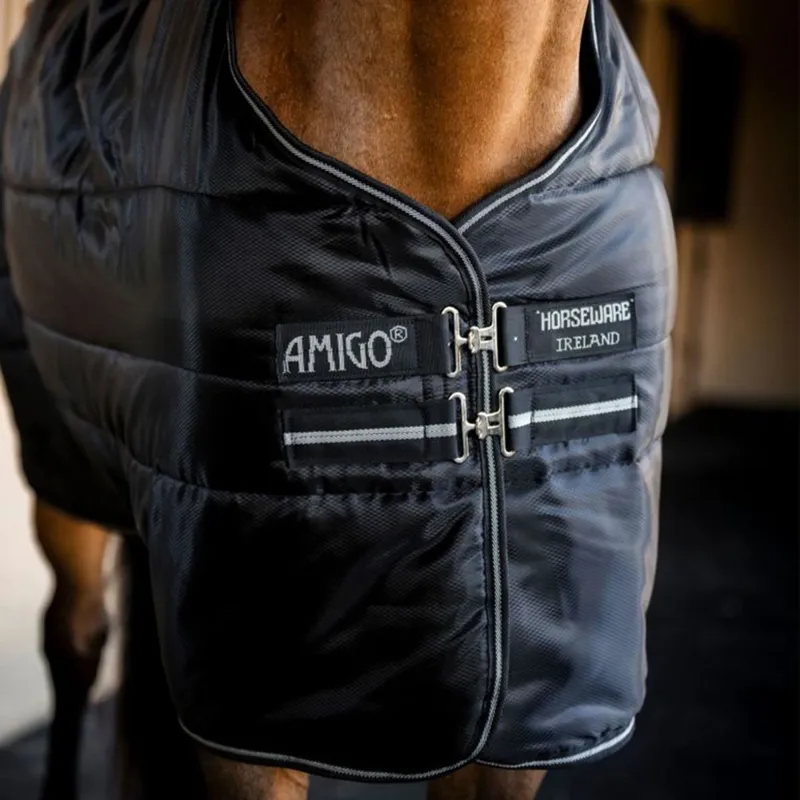 Amigo Ripstop Insulator Plus 200g Detach Neck Stable Blanket - Black-3