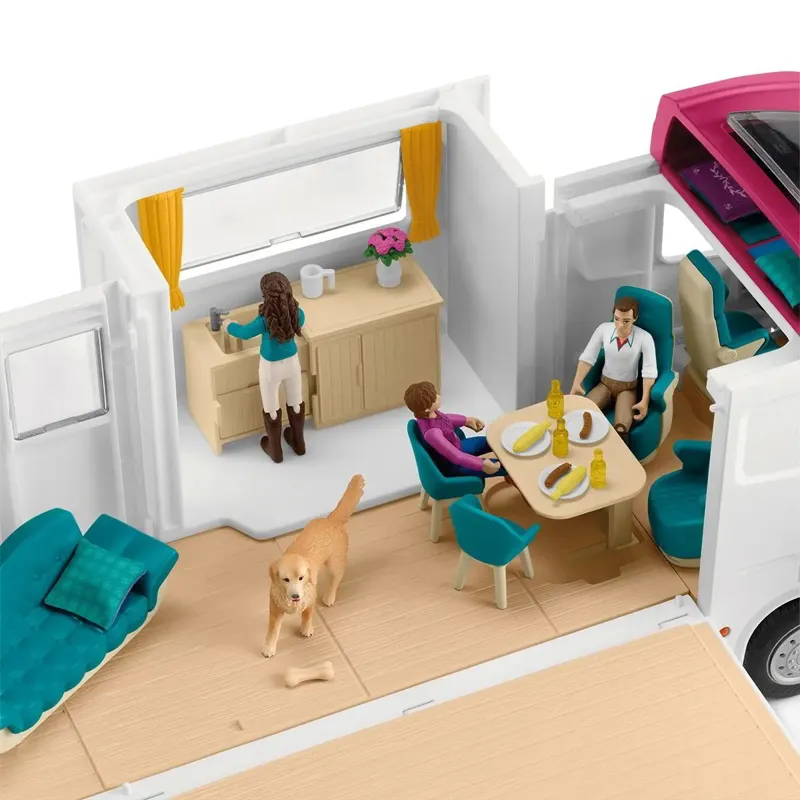 Schleich Luxury Horse Truck Toy Set-5
