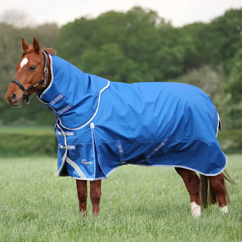Shires Highlander Original 200g Detach-A-Neck Turnout Blanket - Blue