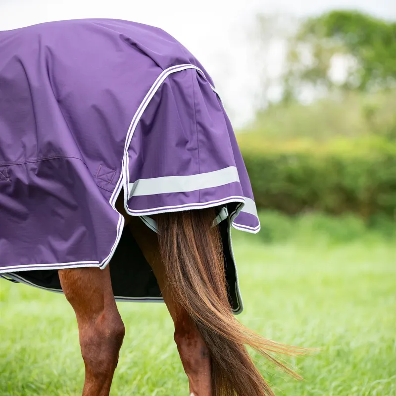 Shires Highlander Original 100g Detach-A-Neck Turnout Blanket - Plum-2