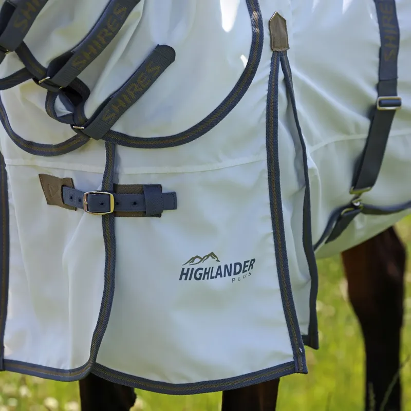 Shires Highlander Plus Sweet-Itch Combo Fly Sheet - White and Air Force Blue-5