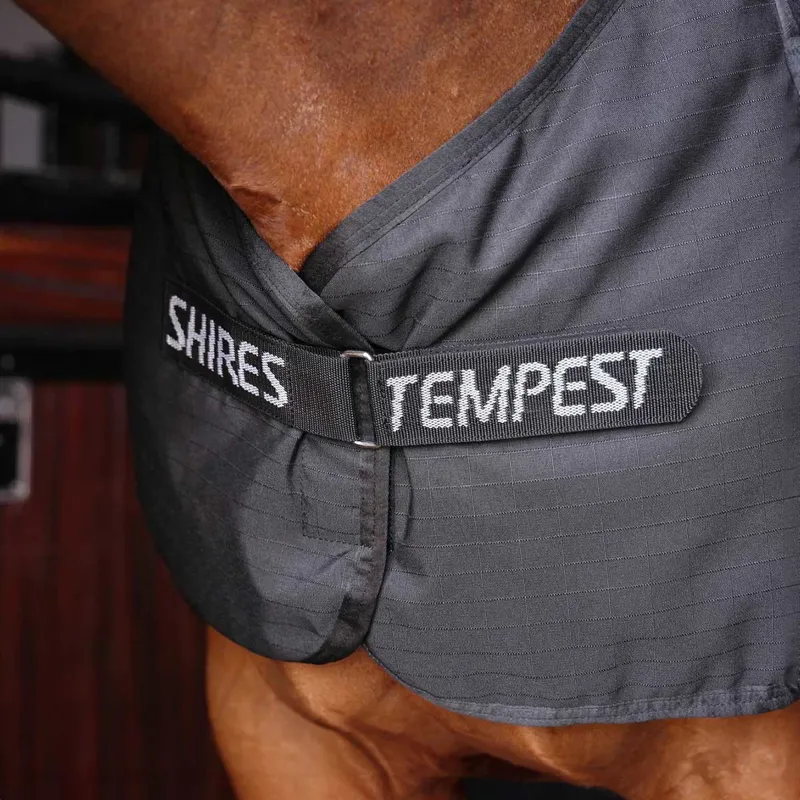 Shires Tempest WarmaRug 100g Rug Liner - Black-1