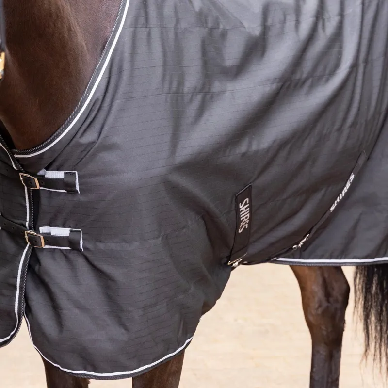 Shires Tempest Original Lite 0g Stable Sheet - Black-1