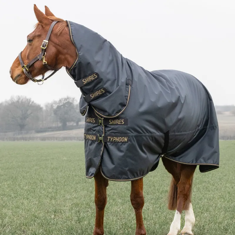 Shires Typhoon 50g Combo Neck Turnout Blanket - Black-2