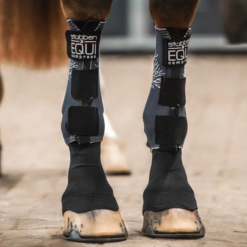Stubben x EQUI Compress Front Stockings Set - Gray