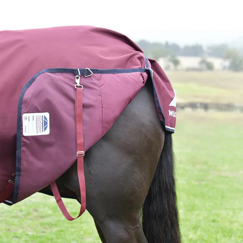 WeatherBeeta ComFiTec Essential 0g Standard Turnout Blanket - Burgundy-4