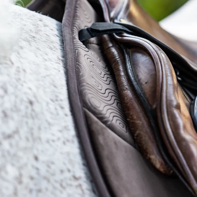 Woof Wear Close Contact Elite Comfort Saddle Pad - Chocolate-3