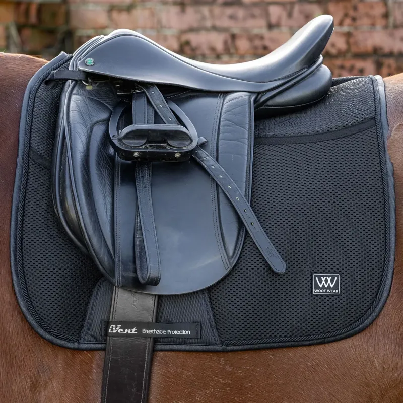 Woof Wear iVent Dressage Saddle Pad - Black-1