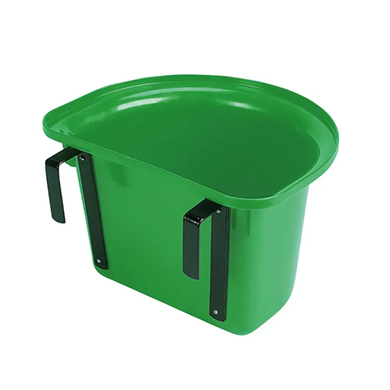 Stubbs 15lt Lightweight Portable Manger In Green